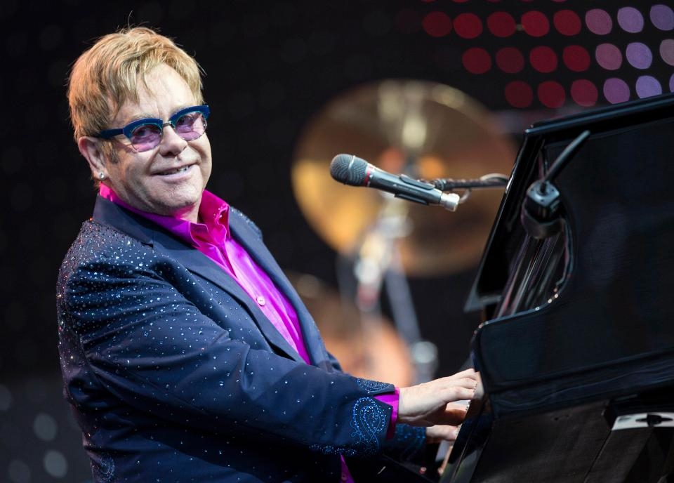 elton john len ke hoach cho tour dien cuoi cung