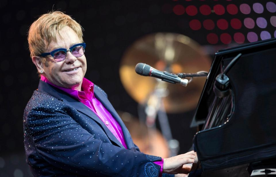 Elton John lên kế hoạch cho tour diễn cuối cùng
