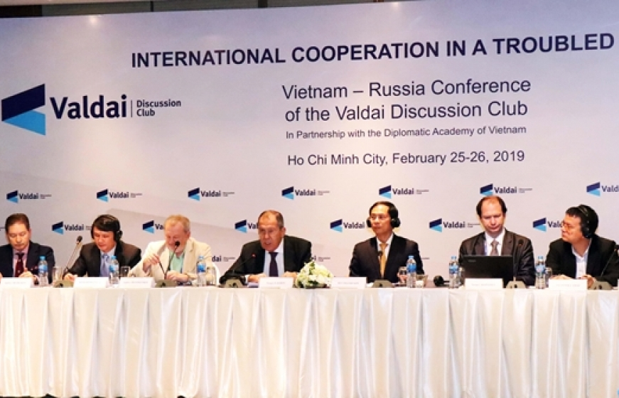 Việt Nam - Nga thảo luận về hợp tác quốc tế trong một thế giới biến động