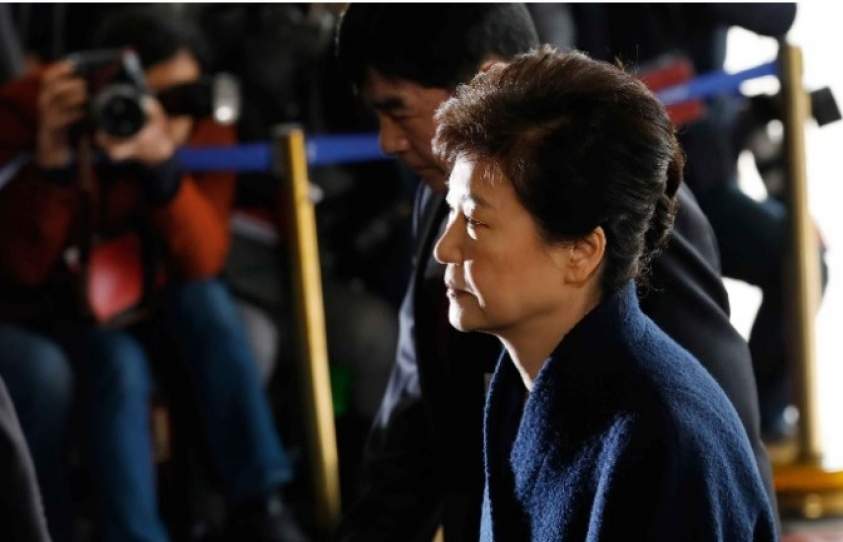 Cựu Tổng thống Hàn Quốc Park Geun-hye bị bắt giữ
