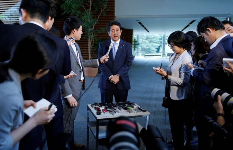 Triều Tiên phóng tên lửa: Thủ tướng Nhật điện đàm với tân Tổng thống Hàn Quốc