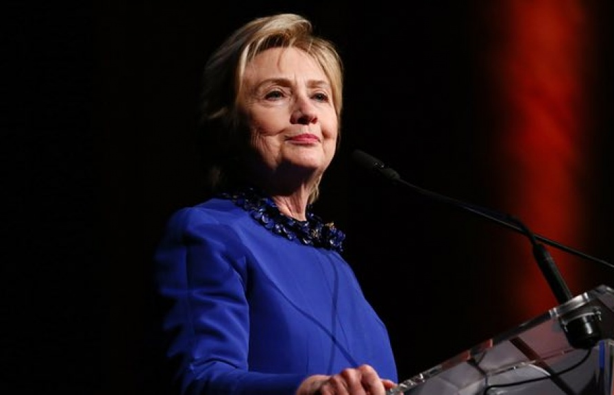 Bà Hillary Clinton thành lập nhóm chính trị mới