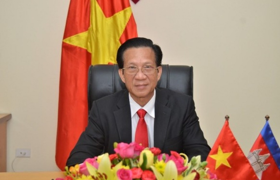 Nhật báo lớn nhất Campuchia đăng bài phỏng vấn Đại sứ Việt Nam