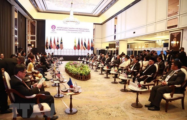 Phó Thủ tướng Phạm Bình Minh thay mặt Chính phủ tham dự một số hoạt động tại Cấp cao ASEAN