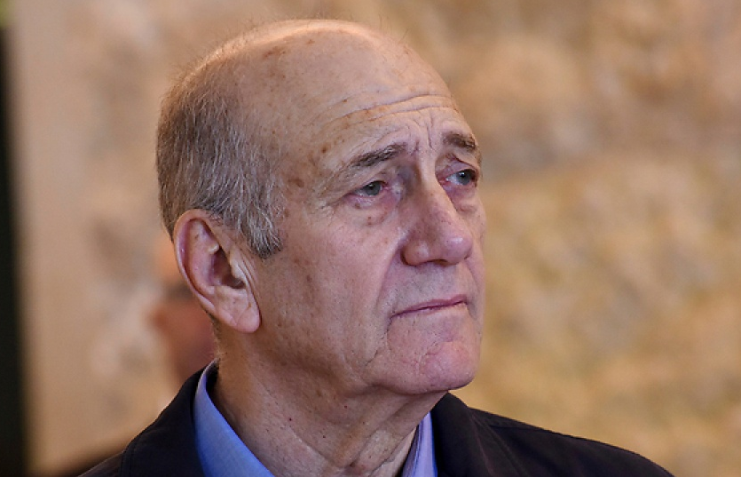 Cựu Thủ tướng Israel E. Olmert ra tù trước thời hạn