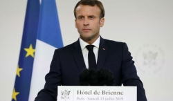 Tổng thống Pháp cam kết chống lại các phần tử tôn giáo cực đoan