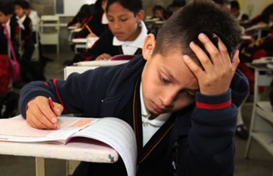 Gánh nặng chi tiêu đầu năm học mới tại Mexico