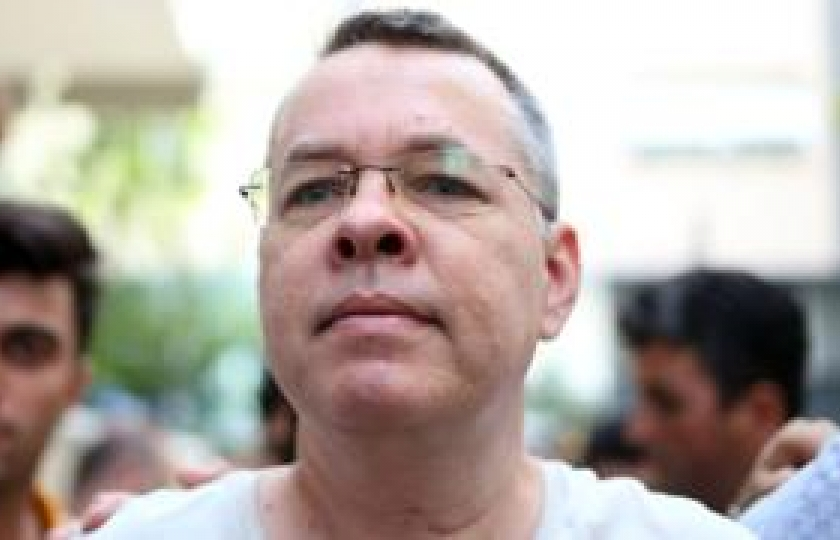 Vụ linh mục Andrew Brunson: Mỹ trừng phạt 2 Bộ trưởng Thổ Nhĩ Kỳ