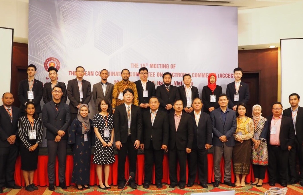 ASEAN tìm cách củng cố niềm tin trong thương mại điện tử