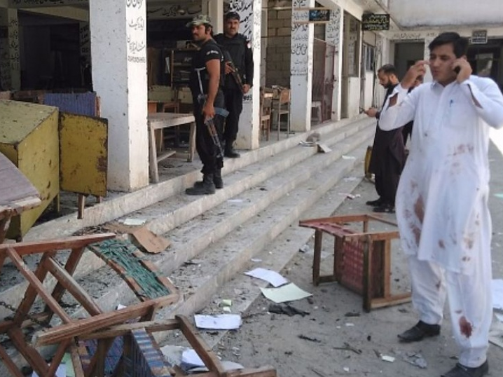 Pakistan: Đánh bom liều chết tại tòa án, 12 người thiệt mạng
