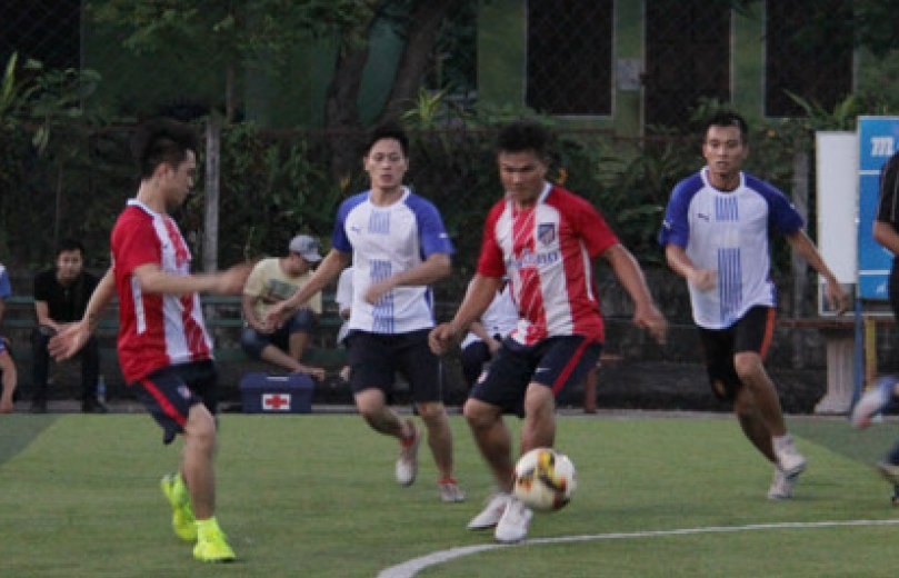 Bế mạc giải bóng đá thanh niên Việt Nam tại Lào lần thứ IV