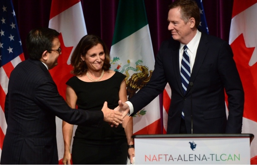 Căng thẳng thương mại Mỹ - Canada phủ bóng đàm phán NAFTA