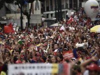 venezuela nut that chinh tri dang dan duoc thao go