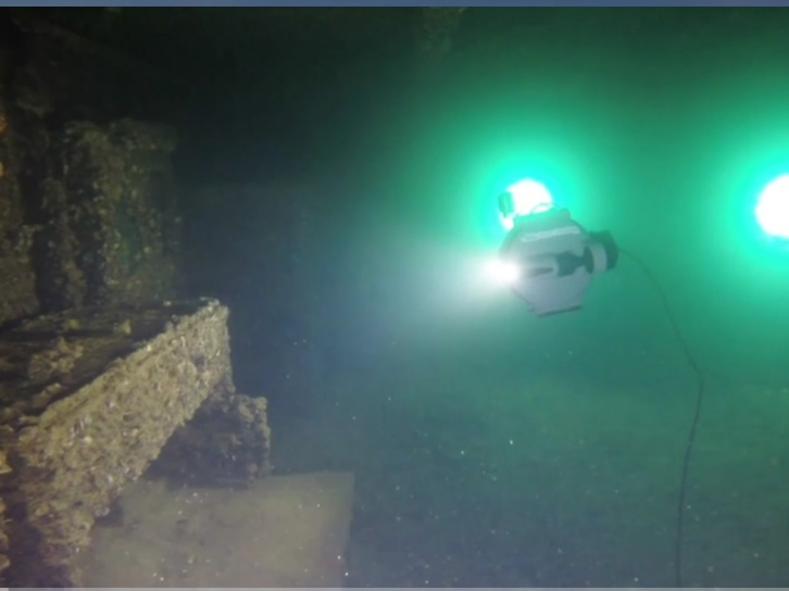 Robot mini khám phá tàu chiến Mỹ chìm tại Trân Châu Cảng