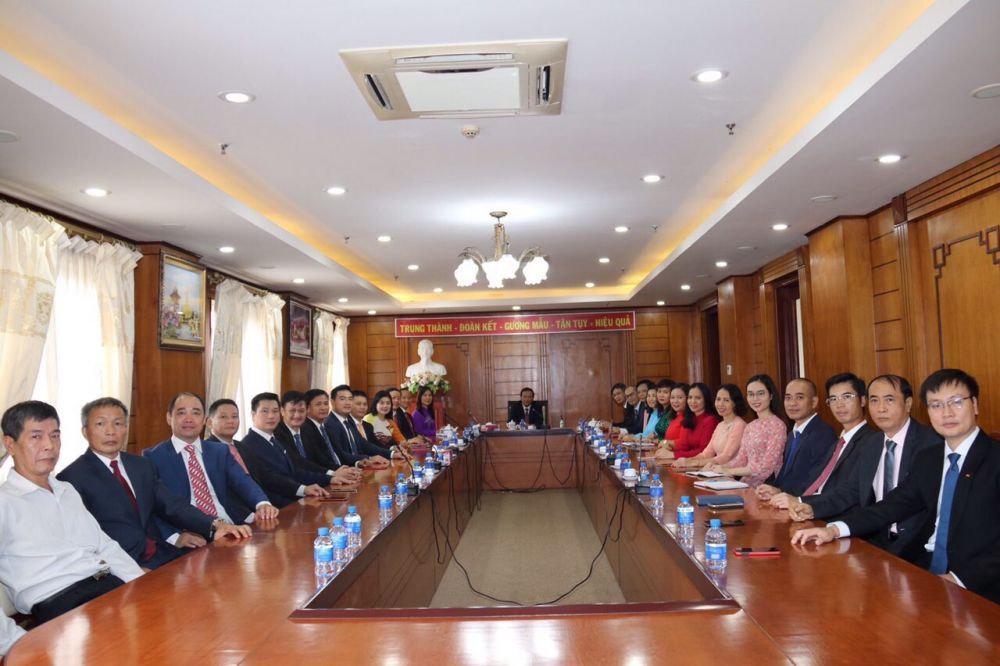sinh hoạt đảng