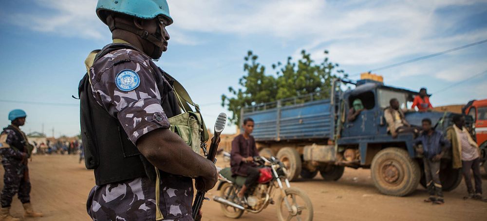 UN peacekeepers patrol the Menaka region in northeast Mali. Nguồn UN