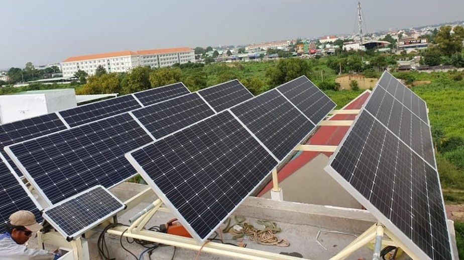 The Diplomat: Tăng trưởng kinh tế nhanh thúc đẩy tiêu thụ năng lượng xanh tại Việt Nam