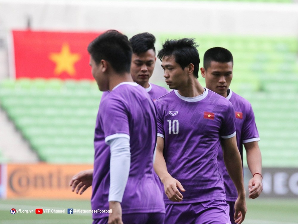 Ambassador inspires Vietnam team ahead WC qualifier against Australia