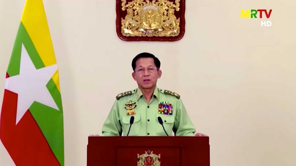Myanmar's junta leader Senior Gen. Min Aung Hlaing addresses the nation on Feb. 8. (Nguồn: Reuters)