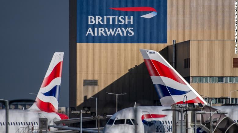 Hủy toàn bộ các chuyến bay chặng ngắn, British Airways nói không phải do tấn công mạng. (Nguồn: CNN)