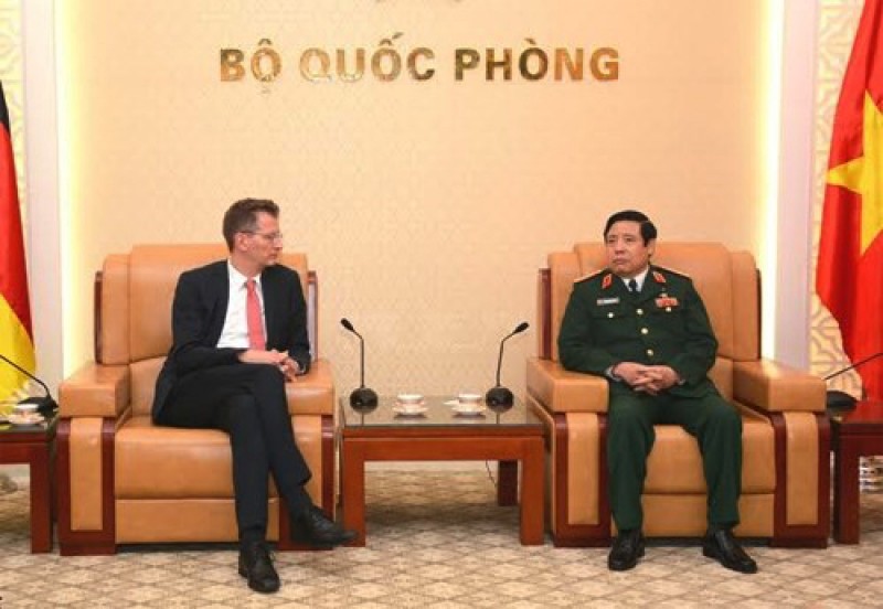 Việt Nam - Đức đẩy mạnh quan hệ hợp tác quốc phòng