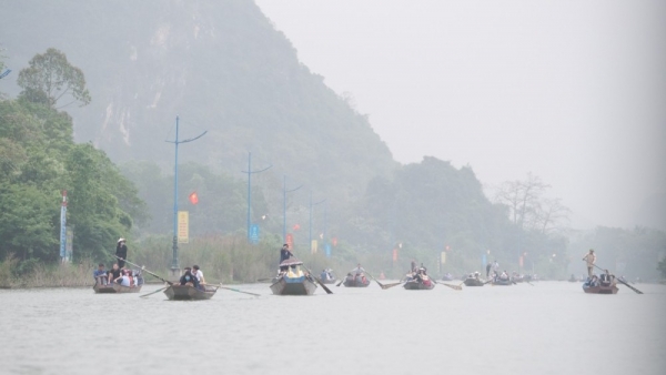 Huong Pagoda Festival will last from January 27 to April 27