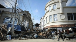 Nhật Bản: Động đất mạnh tại khu vực từng chịu thảm họa năm 2011 tạo sóng thần cao 1m, hàng trăm hộ mất điện