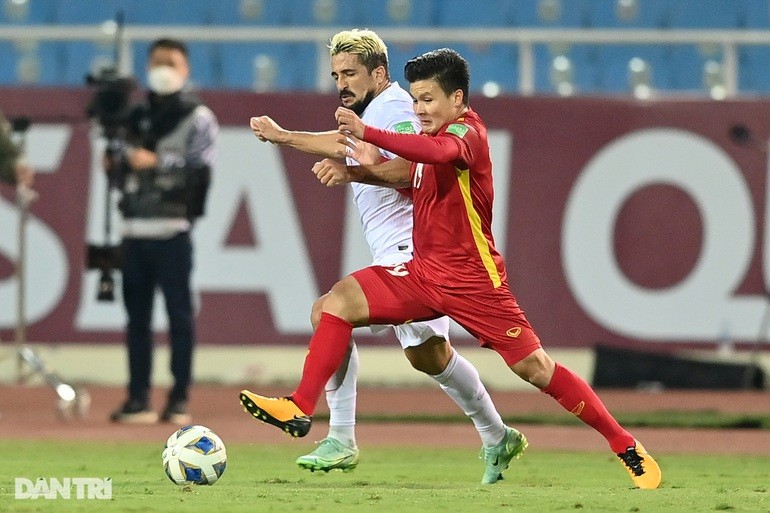 Đội tuyển Việt Nam có thể đẩy tuyển Trung Quốc xuống vị trí chót bảng B (Ảnh: Đỗ Linh/Dân trí)).