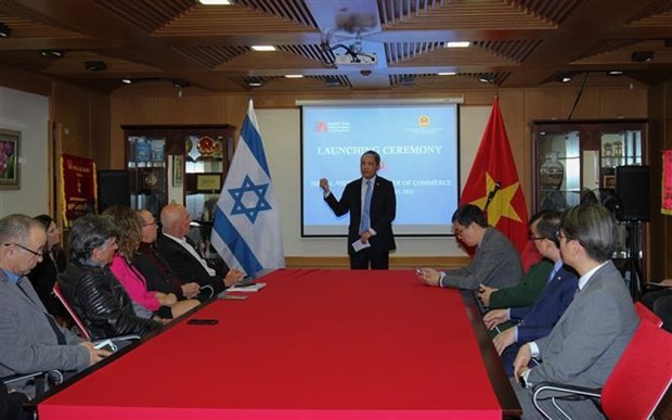 Vietnamese Ambassador Do Minh Hung speaks at inaugural ceremony of Israel-Viet Nam Chamber of Commerce. (Photo: VNA)