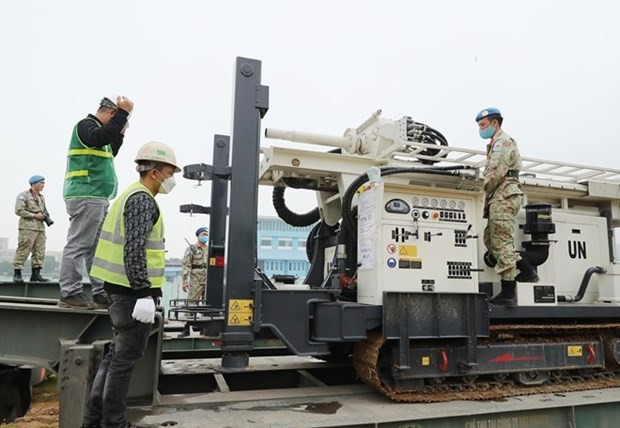 The equipment and goods will be shipped to Sudan port and then transported by road to Khartoum and Kaduqli of Sudan and to UNISFA. (Photo: VNA)