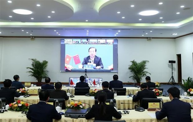 Central anti-corruption committee discusses settlement of corruption cases