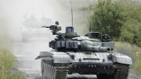 Tình hình Ukraine: Nổ lớn làm rung chuyển kho đạn ở Donetsk, vì sao Mỹ không cấp xe tăng hiện đại hơn T-72 cho Kiev?