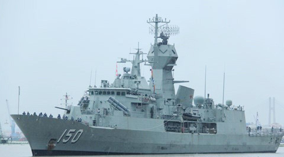 Tàu Hải quân Australia thăm Việt Nam