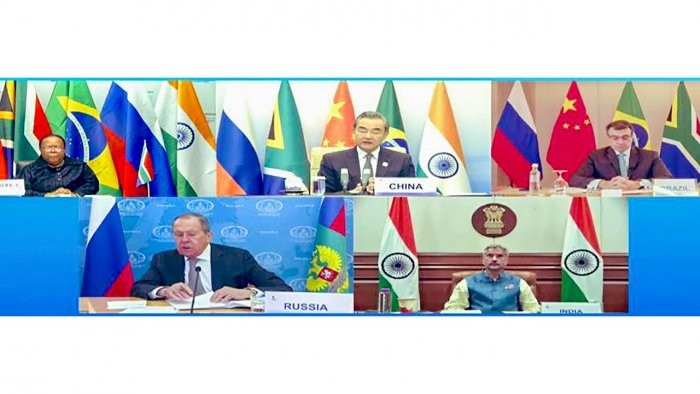 Hình ảnh một cuộc họp trực tuyến của các Bộ trưởng Ngoại giao BRICS. (Nguồn: PTI)
