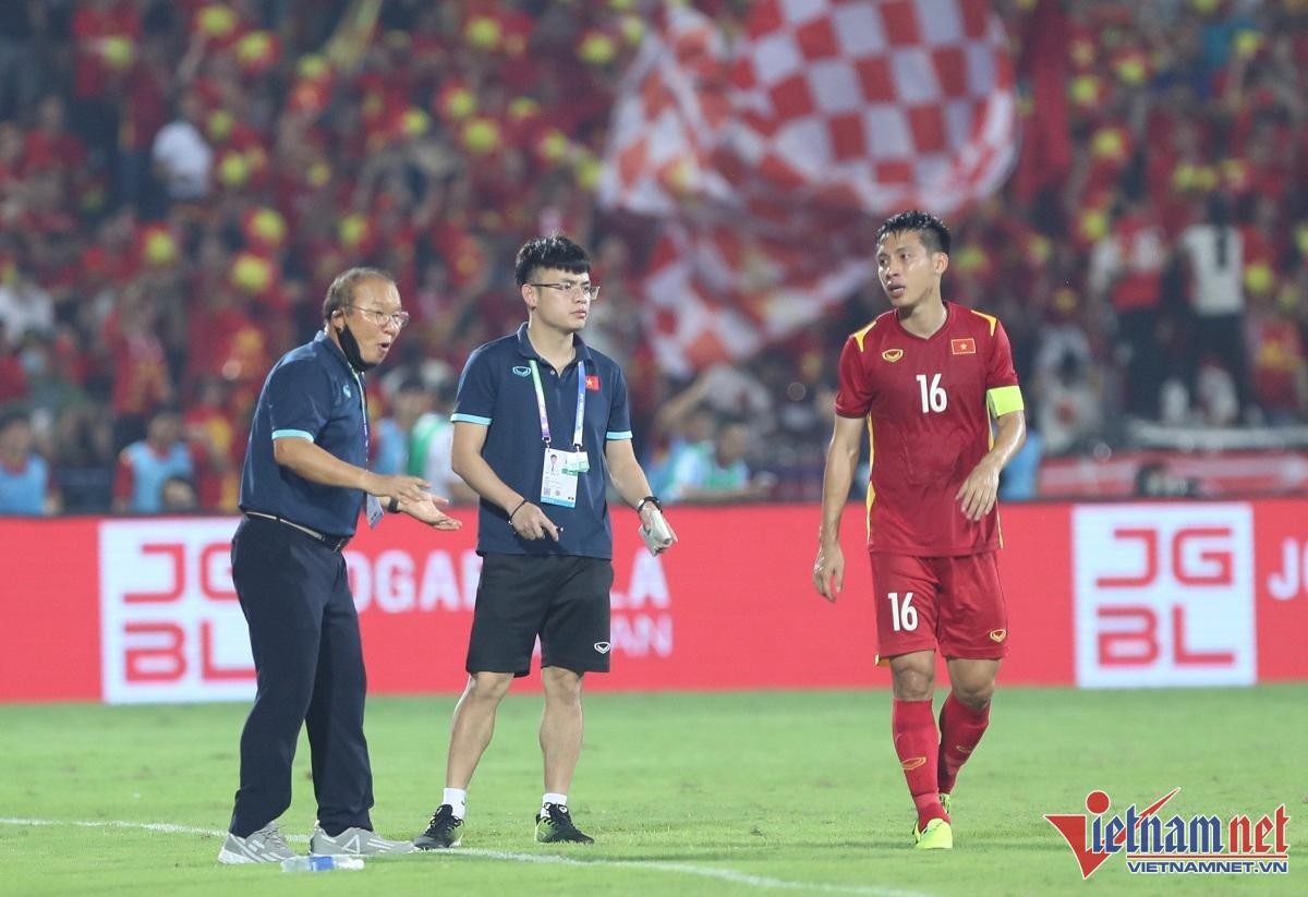 SEA Games 31: Coaches play mind games ahead of Vietnam vs Thailand final match