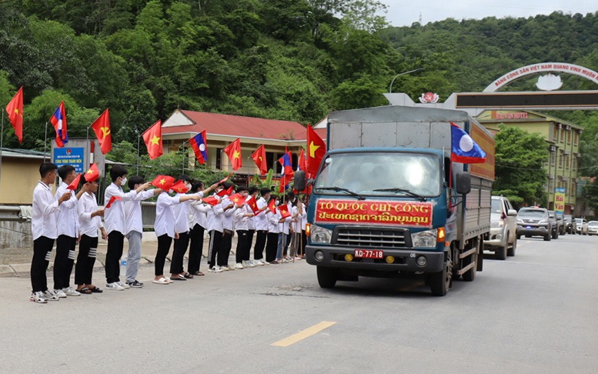 Over 100 sets of remains of Vietnamese fallen soldiers repatriated from Laos