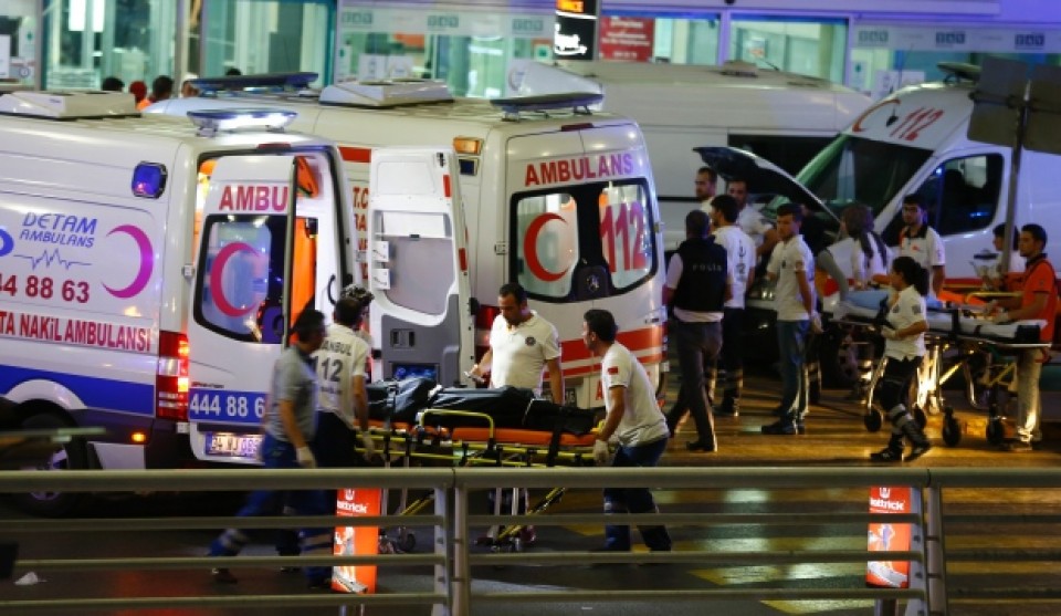 Thổ Nhĩ Kỳ: Đánh bom đẫm máu, hàng chục người thiệt mạng