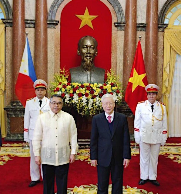 Presentation of Credentials with Secretary General of the CCP and former President of VN Nguyen Phu Trong