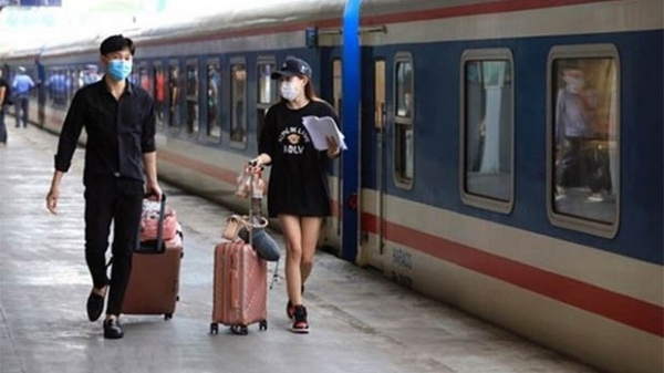 High-quality train carriage put into service on Hanoi - Hai Phong route