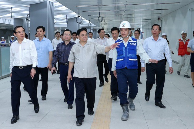 HCMC should focus on completing all 19 socio-economic targets for the year: Prime Minister