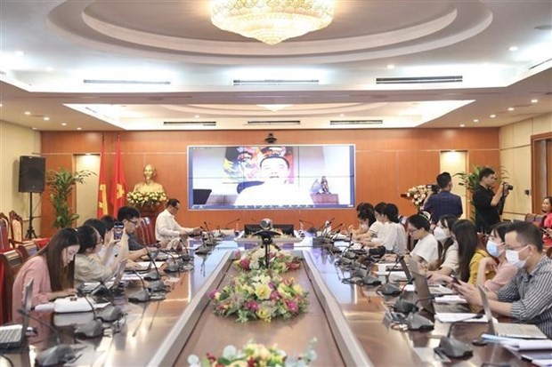 Vietnam intensifies communication on ASEAN on its 55th founding anniversary