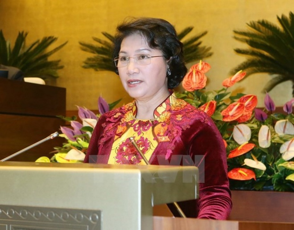 Chủ tịch Quốc hội bắt đầu thăm hữu nghị chính thức Lào