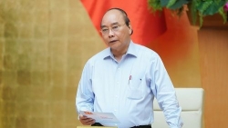 Vietnam Prime Minister urges considering to reopen some int’l commercial routes