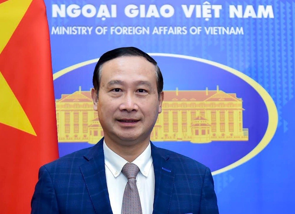 Đại sứ Nguyễn Văn Thảo