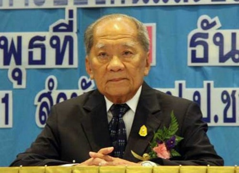 Cựu Thủ tướng Thái Lan làm quyền Chủ tịch Hội đồng Cơ mật