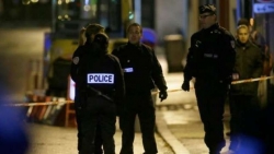 Pháp: Đồn cảnh sát ở ngoại ô Paris bị tấn công