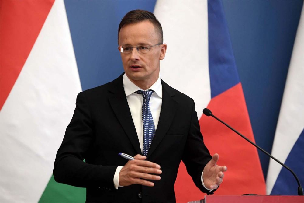 Hungary FM to visit Viet Nam this week