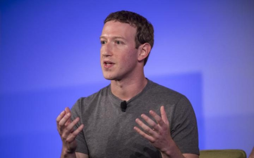 Mark Zuckerberg muốn chống tin tức giả trên Facebook