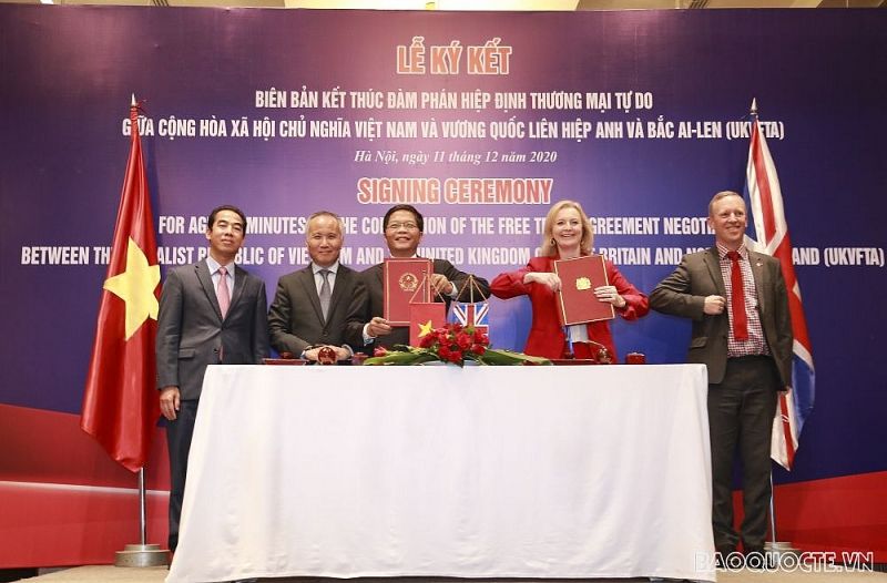 Lễ ký kết Biên bản kết thúc đàm phán Hiệp định Thương mại tự do Việt Nam-Anh chiều 11/12 tại Hà Nội. (Ảnh: Trung Hiếu)