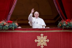 Giáo hoàng Francis và sứ điệp Giáng sinh vì hòa bình